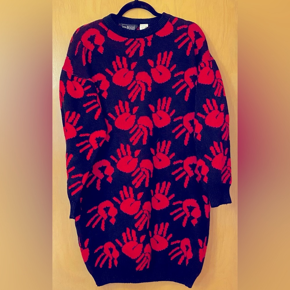 One of a kind vintage sweater dress or tunic by Mister Noah. EUC